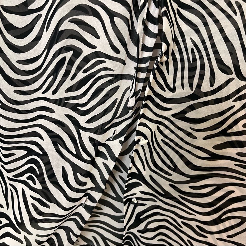 Victoria Secret Zebra Print Sheer Ruffle Deep V Button Robe Swim Cover- Medium - Picture 4 of 11